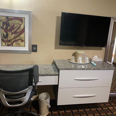 Budget Inn Lake Wales Buitenkant foto