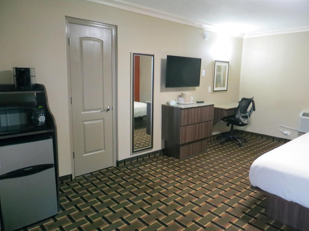 Budget Inn Lake Wales Buitenkant foto