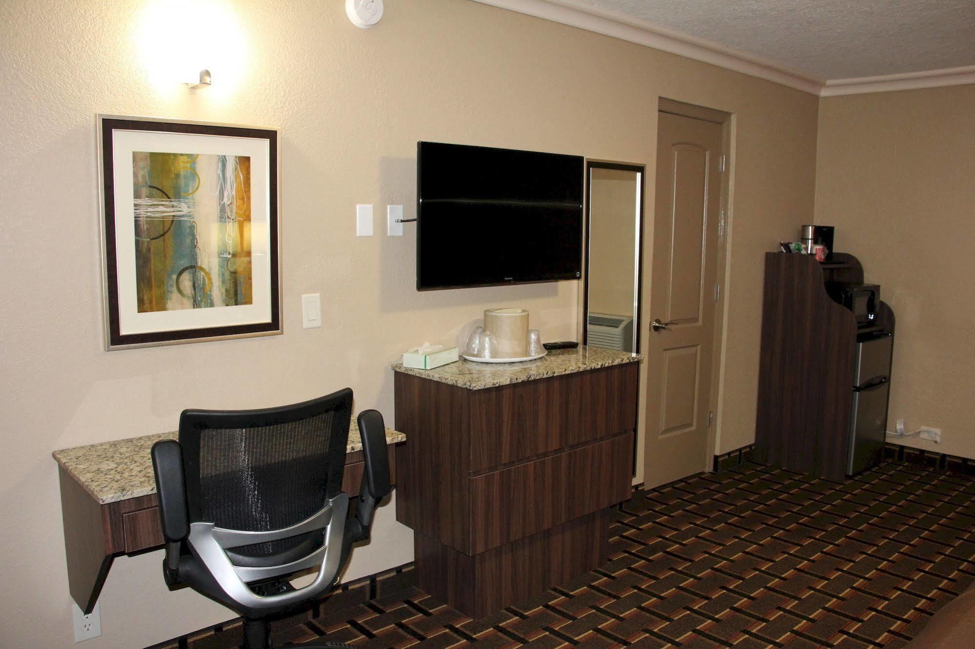 Budget Inn Lake Wales Buitenkant foto