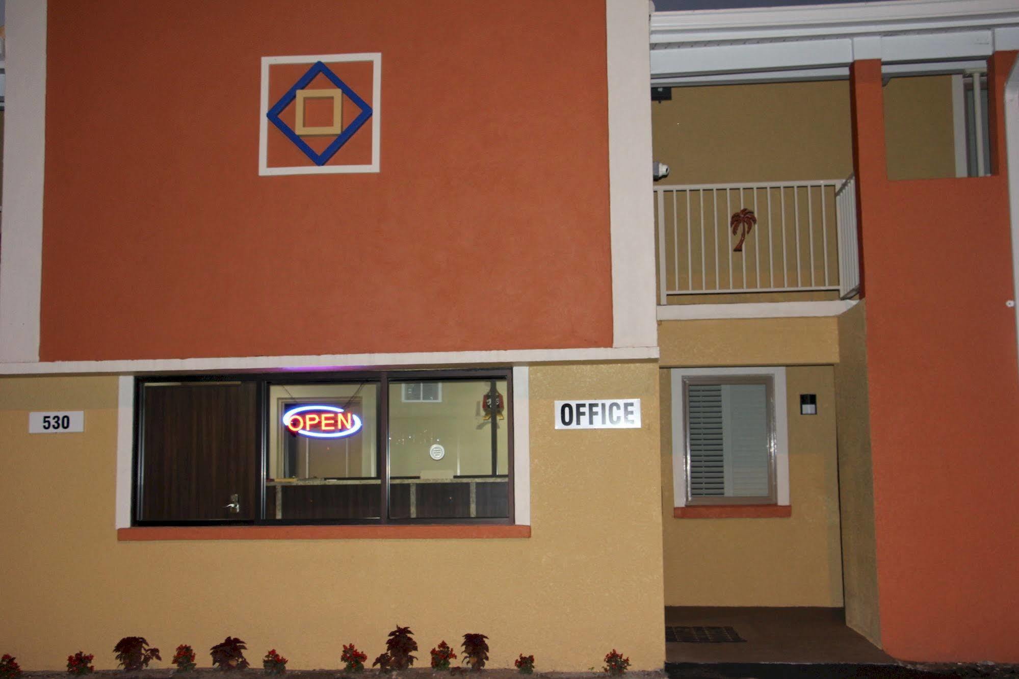 Budget Inn Lake Wales Buitenkant foto