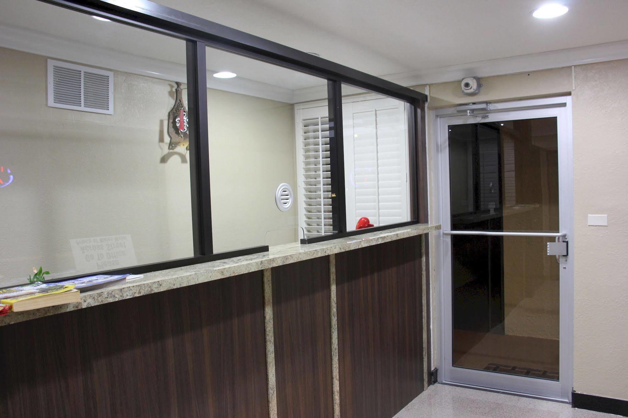 Budget Inn Lake Wales Buitenkant foto